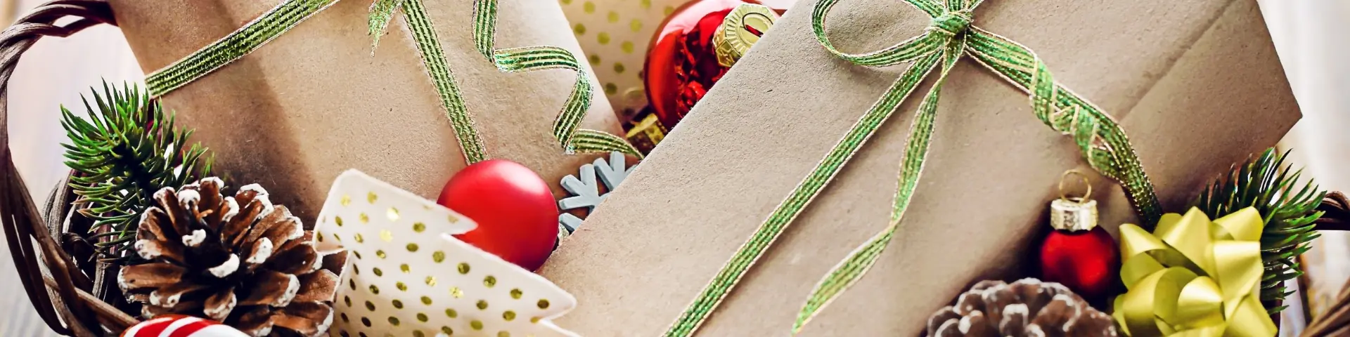 Kerstpakketten & kerststukjes